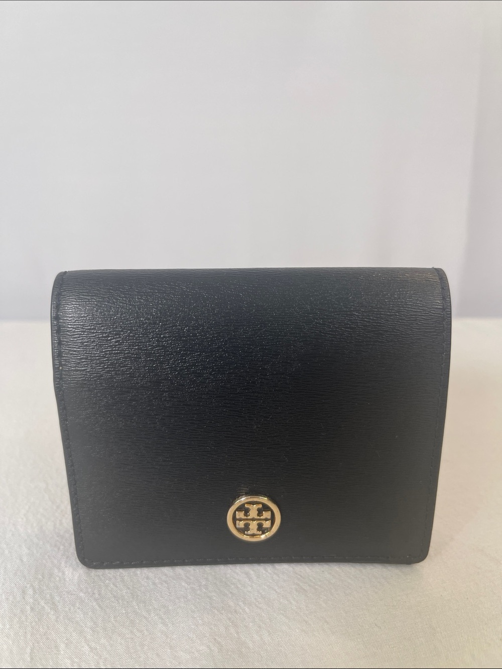 Tory Burch Parker Small Foldover Wallet Black Saffiano Leather Gold Logo